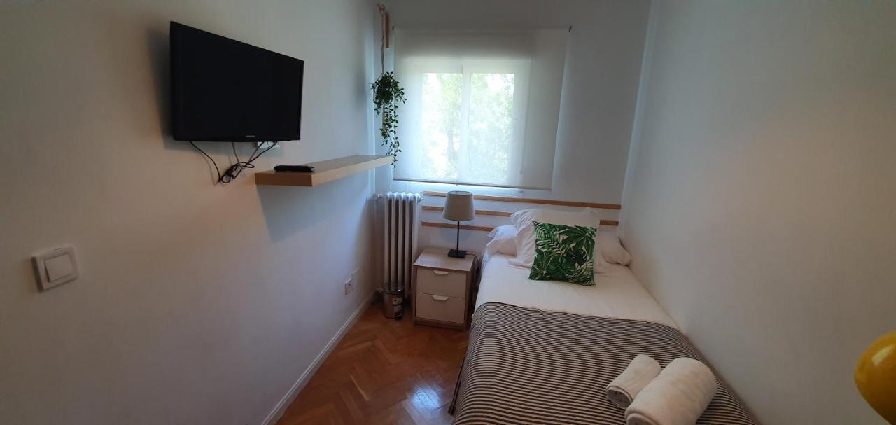Real Beds Madrid Bed & Breakfast Eksteriør bilde