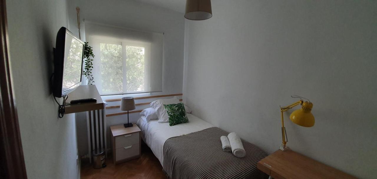 Real Beds Madrid Bed & Breakfast Eksteriør bilde